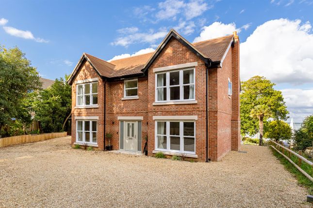 Cowes, Isle of Wight 4 bed detached house for sale