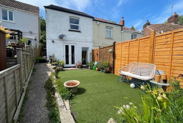 1 bedroom cottage for sale