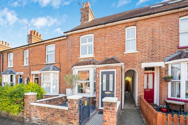 Hitchin, Hertfordshire SG5 3 bed terraced house for sale