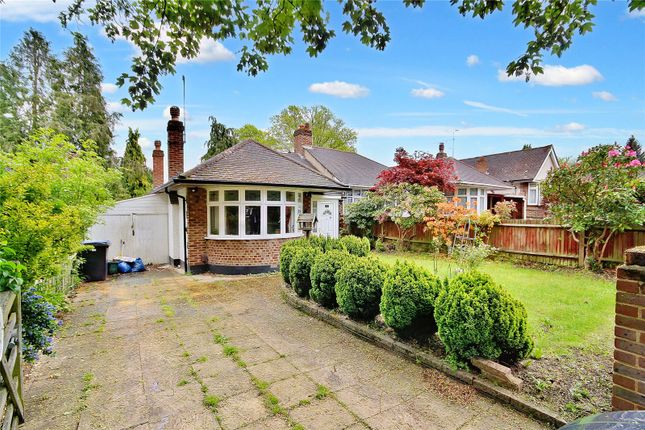 Triggs Lane, Woking, Surrey, GU22 3 bed bungalow for sale
