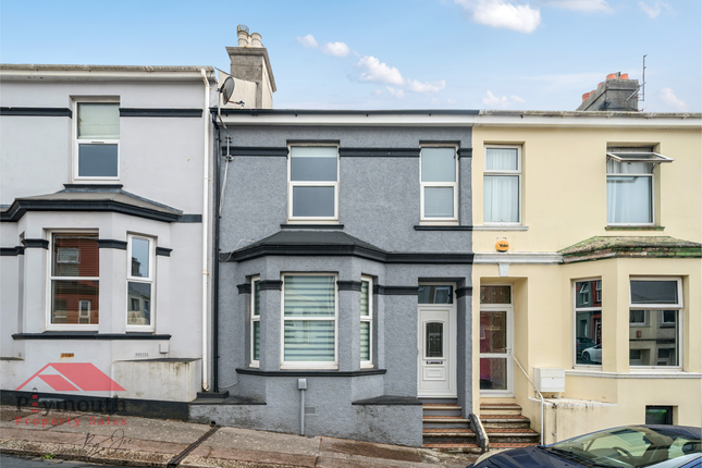 4 bedroom terraced house for sale