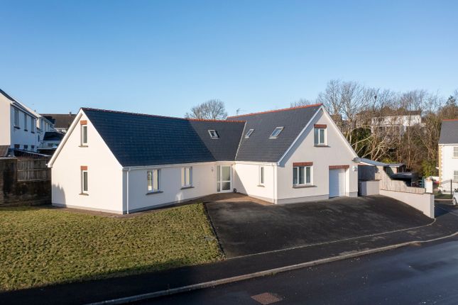 4 bed detached bungalow