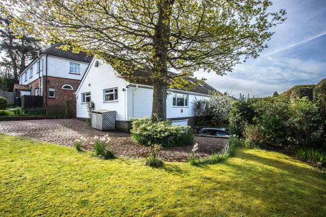 5 bedroom detached bungalow for sale