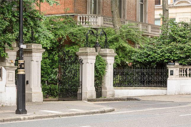 South Lodge, London SW7 6 bed terraced house for sale