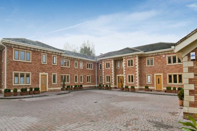 Edgwarebury Lane, Elstree... 16 bed detached house for sale