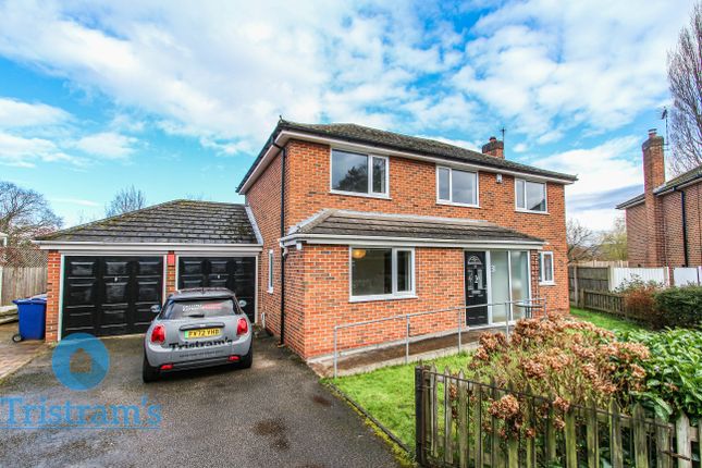 4 bed detached house
