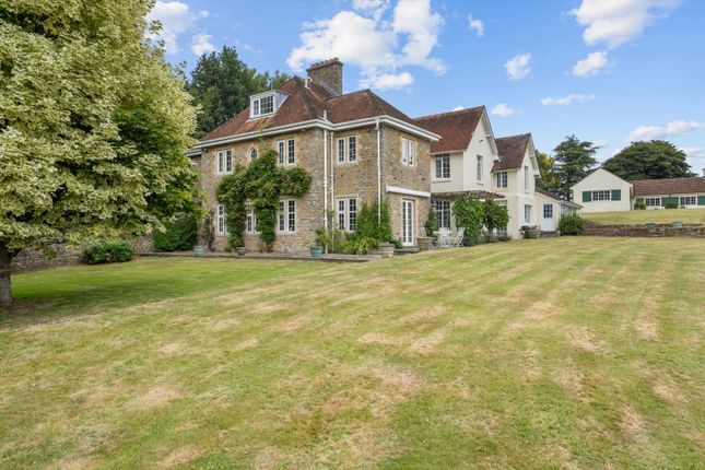 Bourton, Gillingham, Dorset, SP8 7 bed detached house for sale
