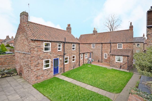 Main Street, Fulford, York, YO10 6 bed house for sale