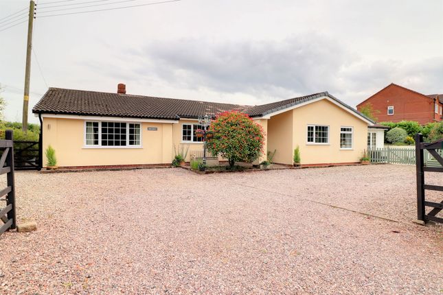 Sydnall Lane, Market Drayton TF9 4 bed detached bungalow for sale