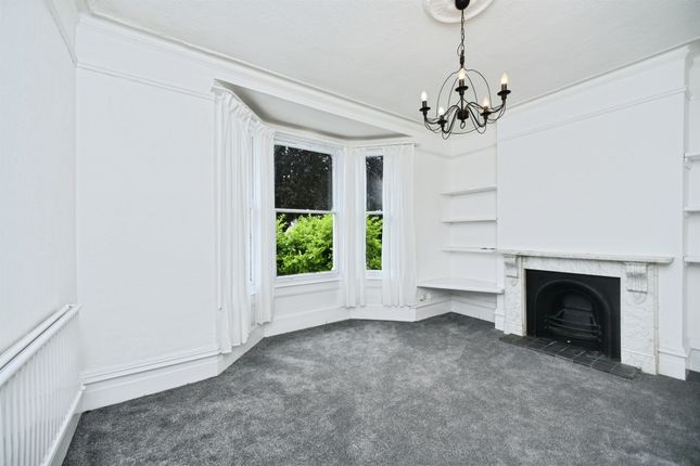 1 bed flat