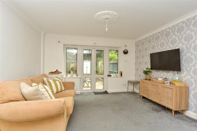 Oliver Twist Close, Rochester, Kent 2 bed terraced house for sale