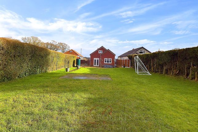 2 bedroom detached bungalow for sale