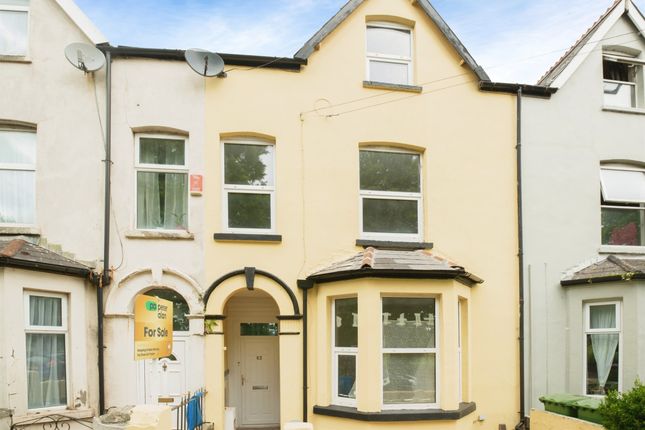 6 bedroom terraced house for sale