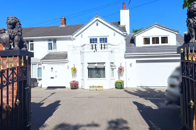 5 bedroom semi-detached house for sale
