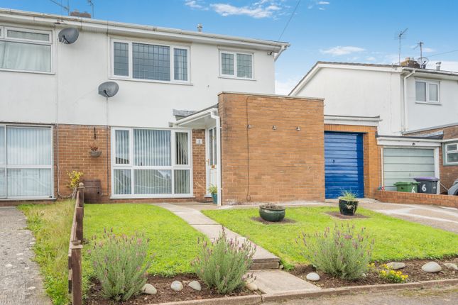 St. Benedict Close, Pontypool 3 bed semi