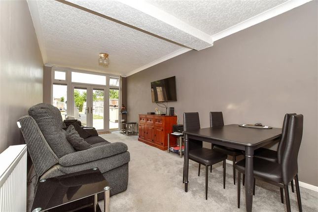 3 bed detached house
