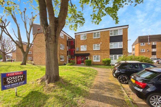 Buckingham Road, Edgware, HA8 2 bed flat for sale