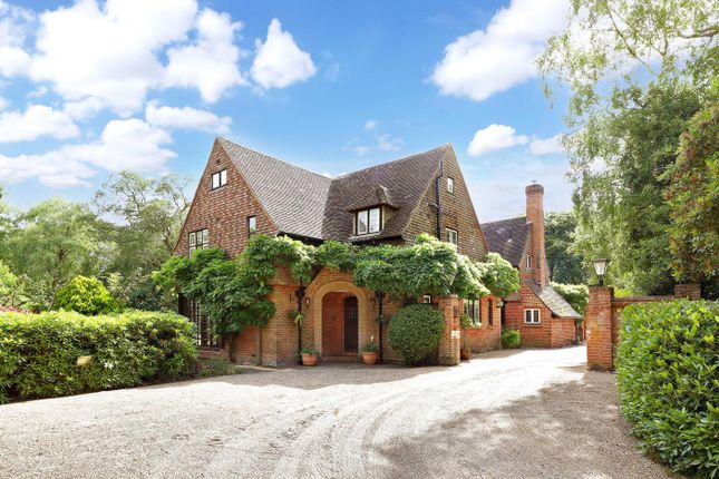 10 bedroom detached house for sale