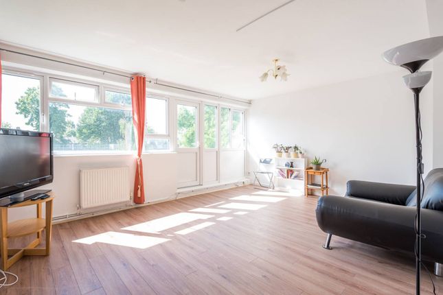 Begbie House, St. Martin's Road... 4 bed flat for sale