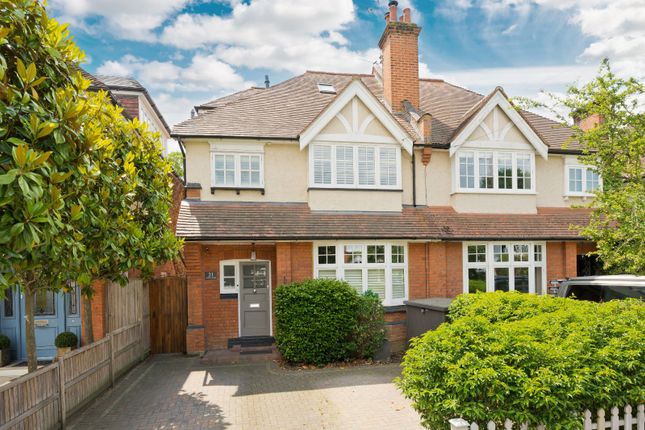Ashley Road, Thames Ditton, Surrey, KT7 4 bed semi