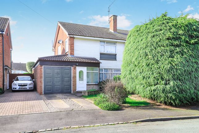 3 bed semi-detached house