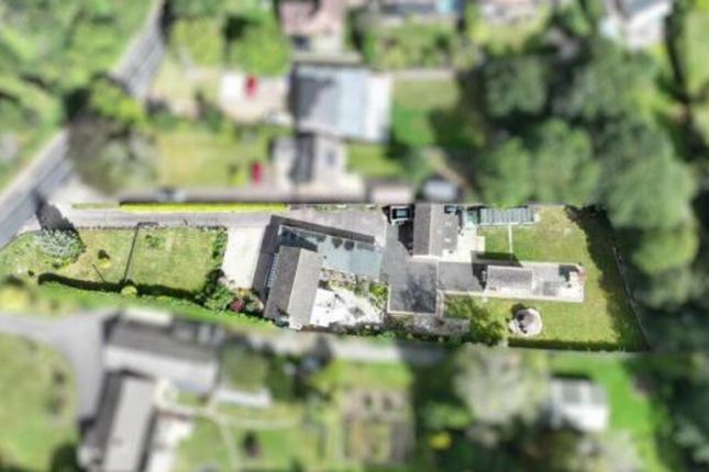 6 bedroom detached house for sale