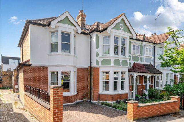 5 bed end terrace house