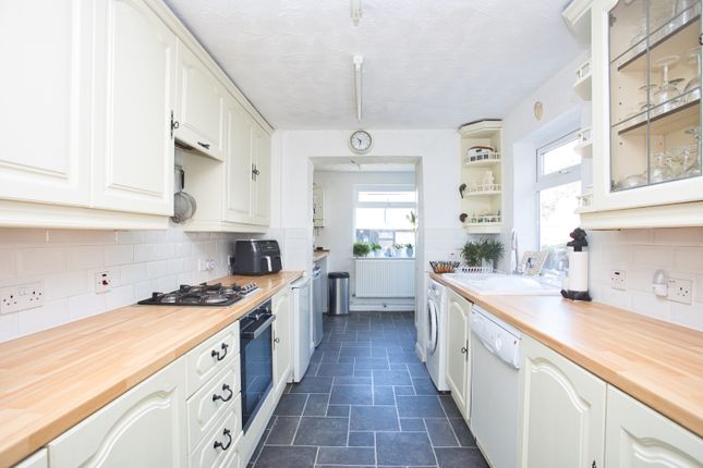 Station Road, Walmer, CT14 3 bed end of terrace house for sale
