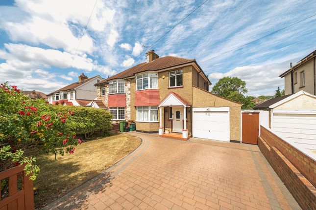 Beddington Gardens, Carshalton 3 bed semi