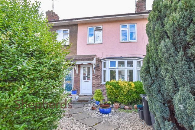 Meadway, Hoddesdon EN11 2 bed terraced house for sale
