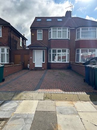Cumbrian Gardens, London NW2 5 bed semi