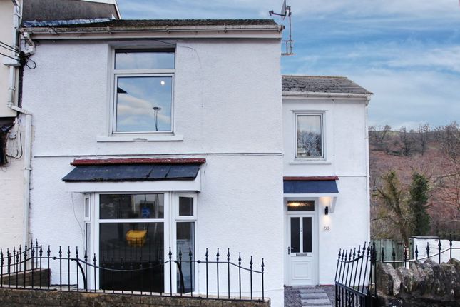Hylton Terrace, Treharris CF46 3 bed semi