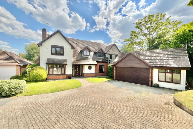 Lakeside Close, Baldwins Gate, ST5 5 bed detached house for sale