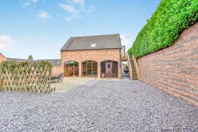 3 bed detached house