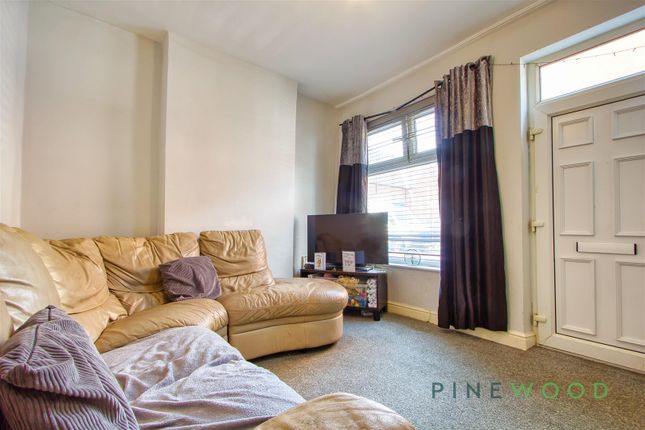 High Street, Chesterfield S43 4 bed terraced house for sale