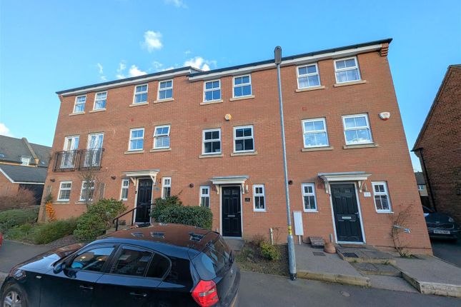 Mendip Way, Corby NN18 3 bed terraced house for sale
