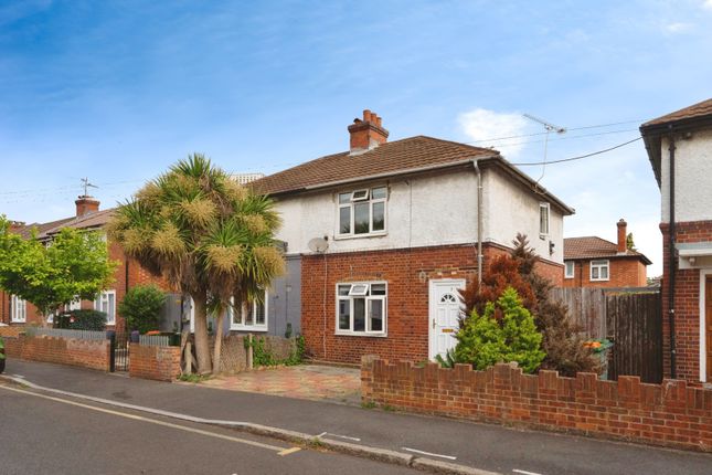 2 bedroom semi-detached house for sale