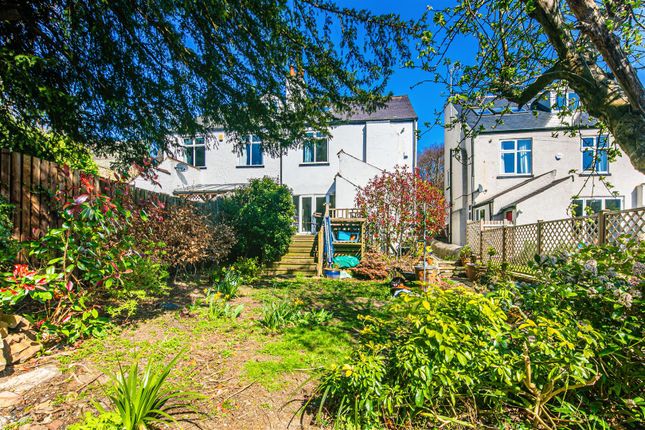 5 bedroom semi-detached house for sale