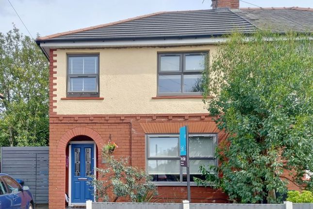 Thornton Road, Manchester M28 3 bed semi