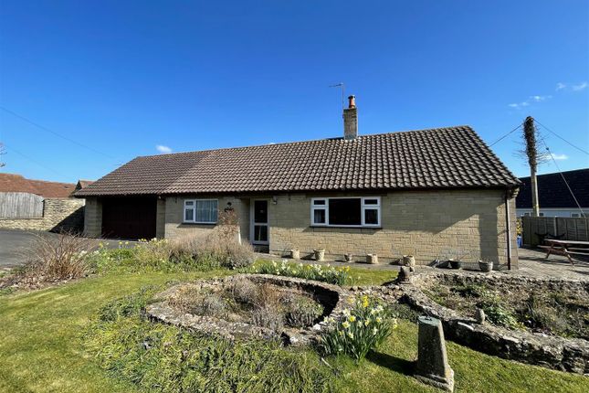 Yenston, Templecombe 3 bed detached bungalow for sale
