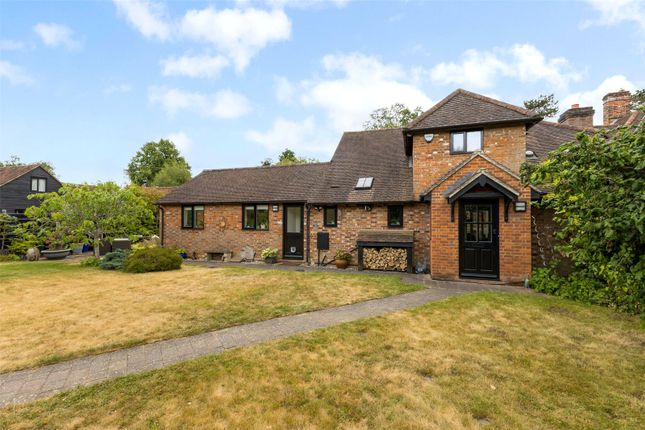 Wilton Park, Beaconsfield... 4 bed link detached house for sale