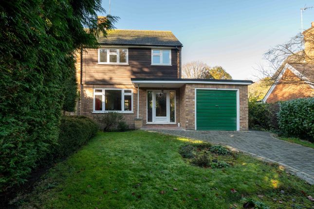 Virginia Water, Surrey, GU25 3 bed semi