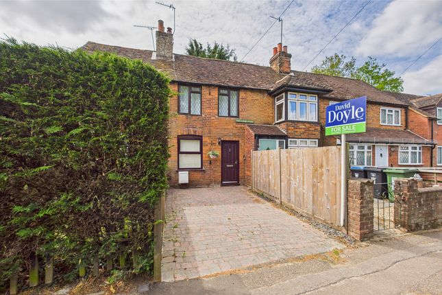 Tile Kiln Lane, Leverstock Green, HP3 2 bed terraced house for sale