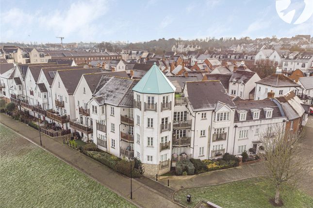 Bridge View, Greenhithe, Kent, DA9 3 bed penthouse for sale