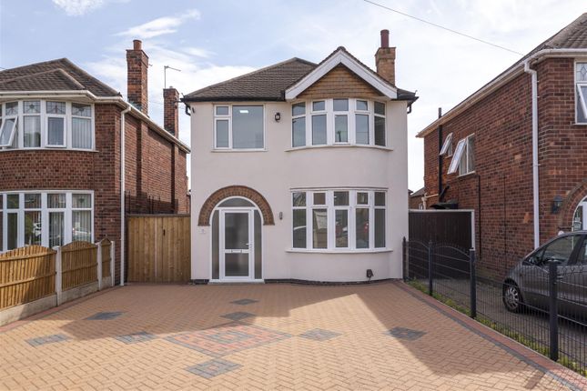 Trentham Drive, Nottingham NG8 3 bed detached house for sale