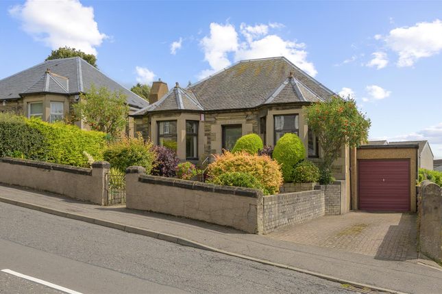 31 Townhill Road, Dunfermline, KY12 0QU 3 bed detached bungalow for sale