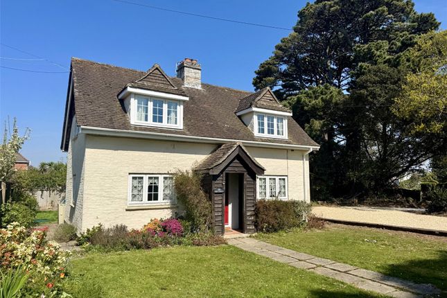 Becton Lane, Barton On Sea... 2 bed detached house for sale