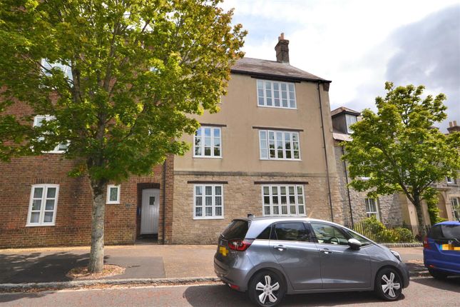 Victor Jackson Avenue, Poundbury 2 bed apartment for sale