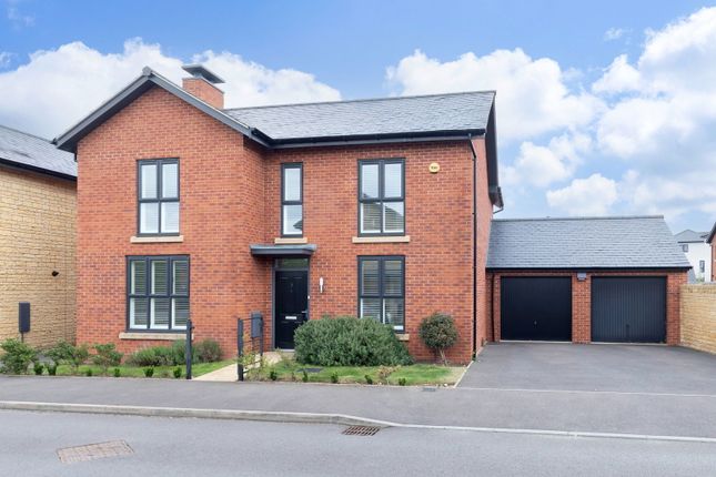 Broad Acre Road, Cheltenham GL52 5 bed detached house for sale