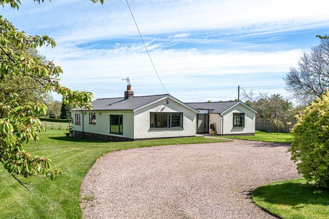 3 bedroom detached bungalow for sale